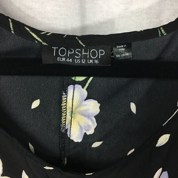 Top shop black white floral size 12 romper button closure on sleeves - Picture 3 of 8